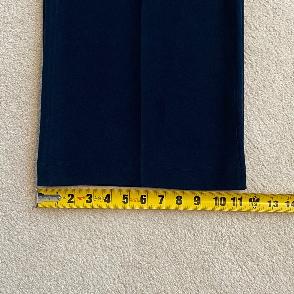 Lululemon Navy Wide-Leg Pants - Picture 10 of 10